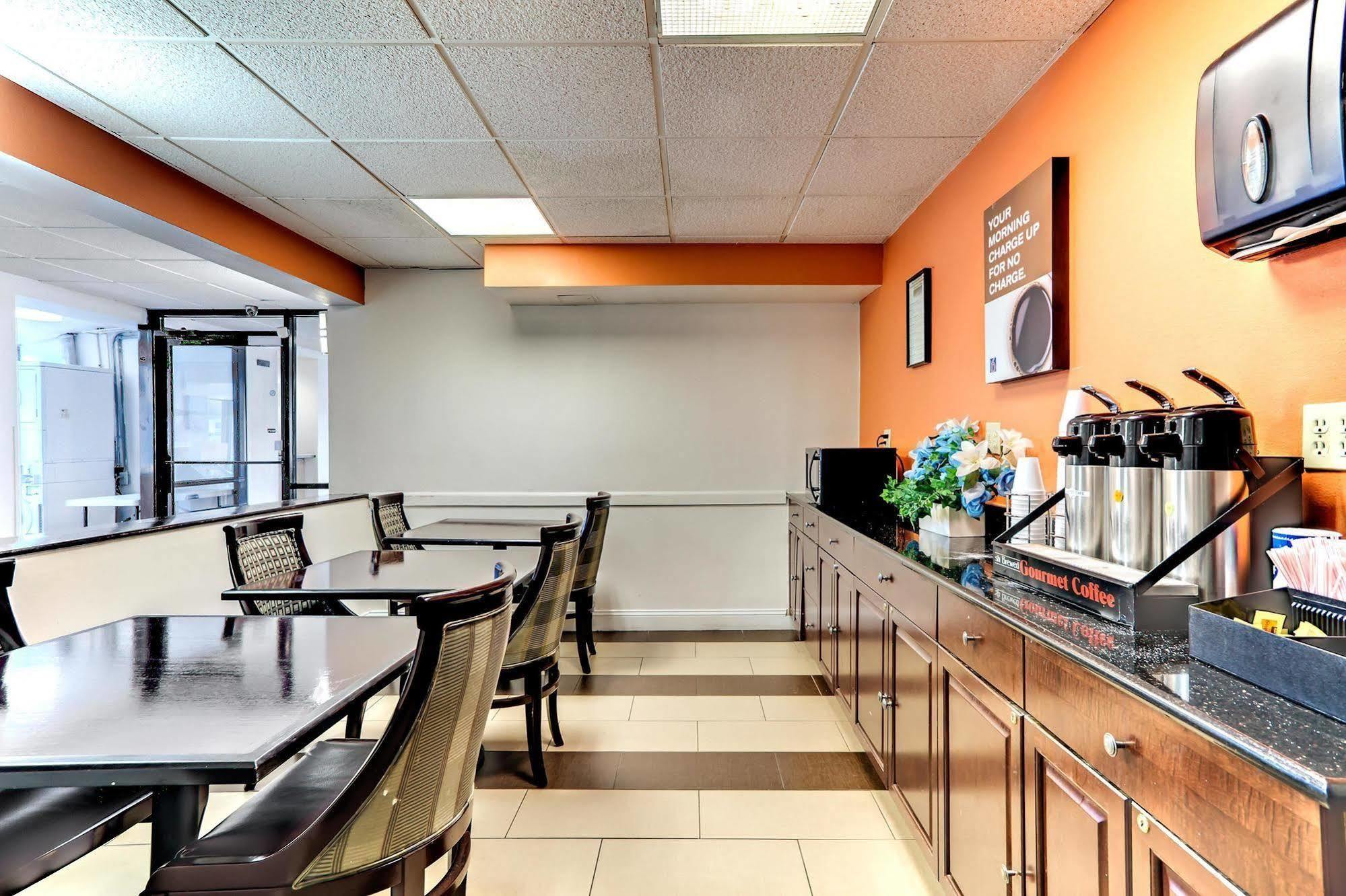 Motel 6-Washington, Dc Экстерьер фото